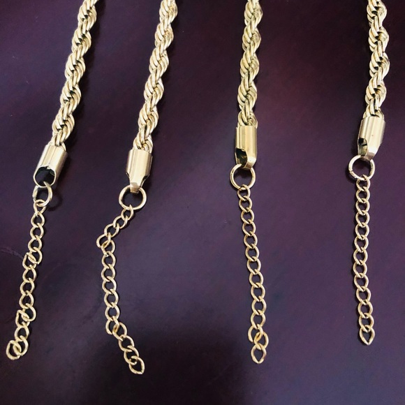 Neck on the Line Gold Rope Anklet - Picture 8 of 11
